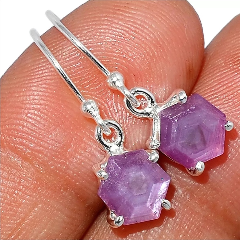 BOUTIQUE NATURAL PINK SAPPHIRE 925 SILVER